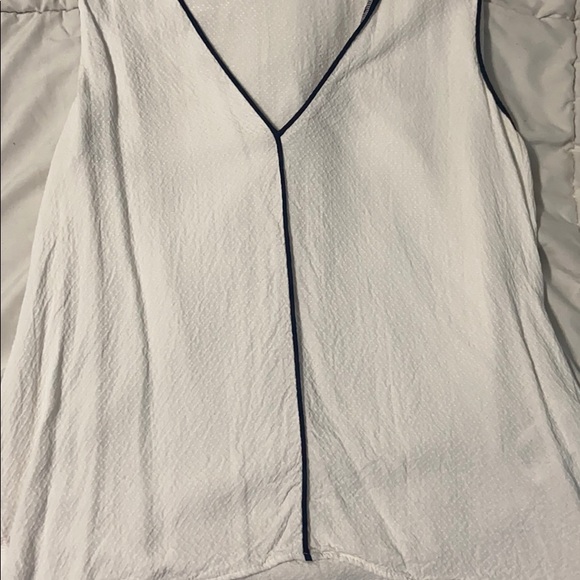 H&M Black & White Sleeveless Tank Sz 4 - Picture 9 of 9